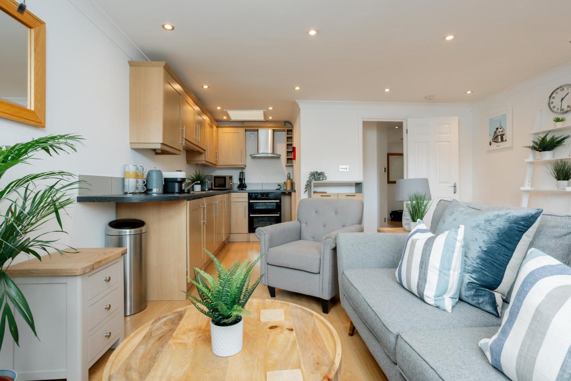 Starhost Residences - Central 3 Bed Apartment At Regents Court, Newbury Newbury  Exteriér fotografie